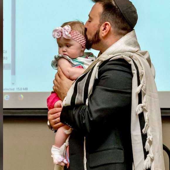 Meet your Posher, Rabbi-jesse - Picture 1 of 1